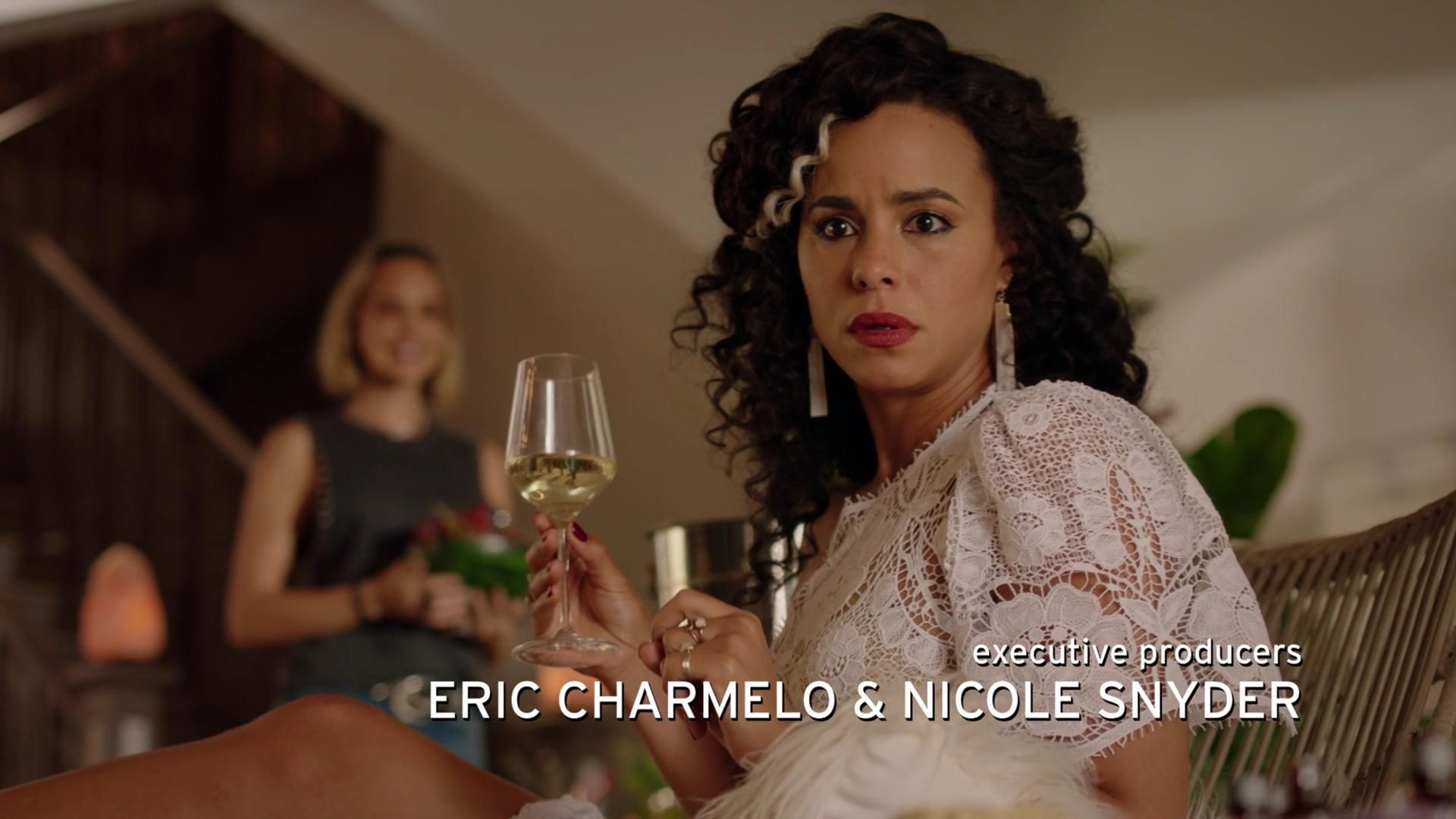 MidnightTexas-S02E09-061.jpg