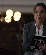Filename=2020_LincolnRhymes-S01E05-240.jpg
Filesize=117KiB
Dimensions=1920x1080
Date added=Mar 20, 2022 2020_LincolnRhymes-S01E05-240.jpg