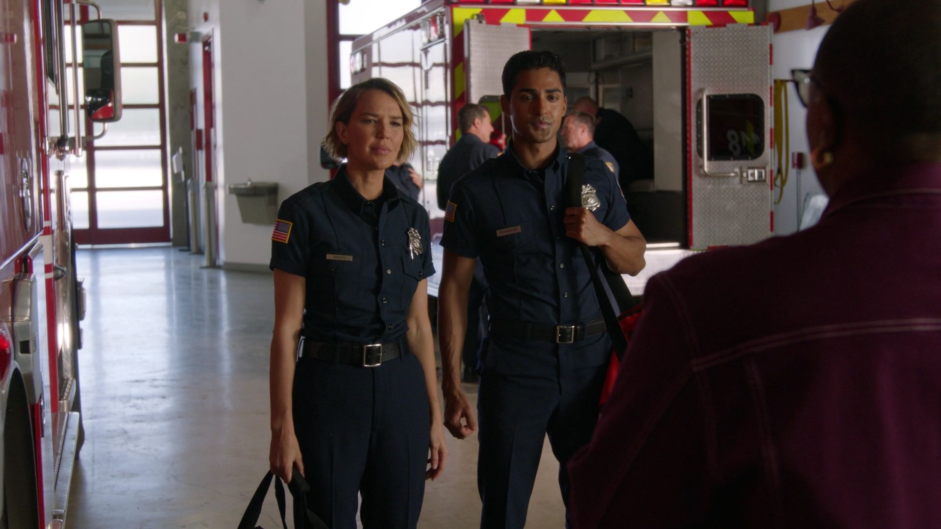 9-1-1-S05E17-007.jpg