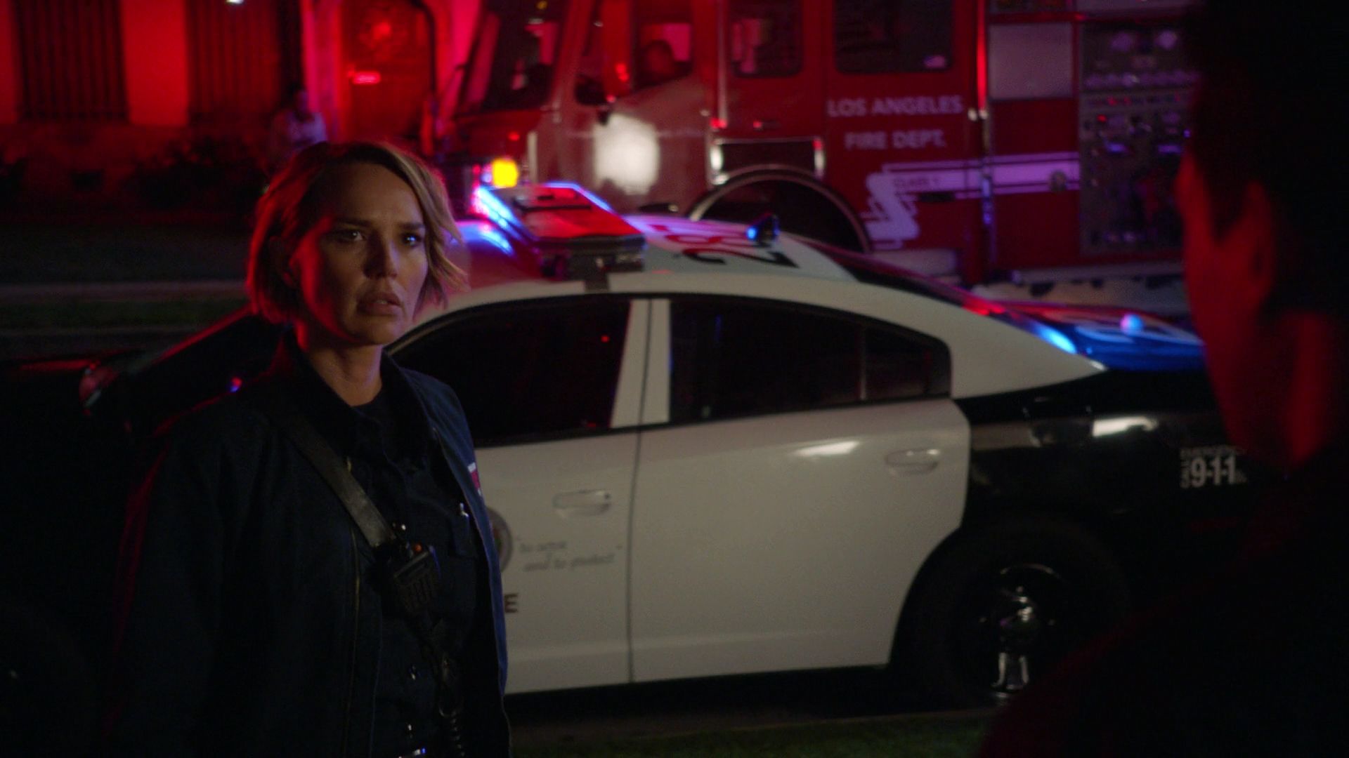 9-1-1-S05E17-023.jpg