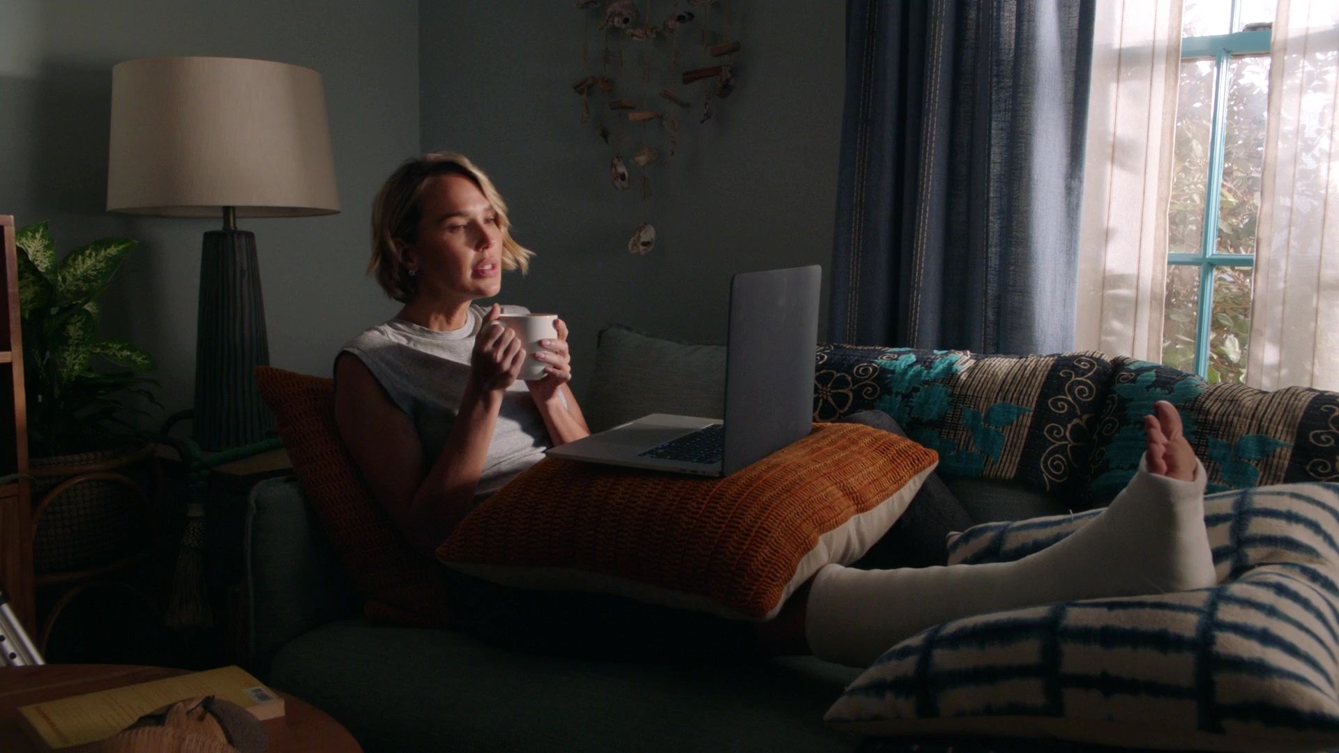 9-1-1-S06E01-004.jpg