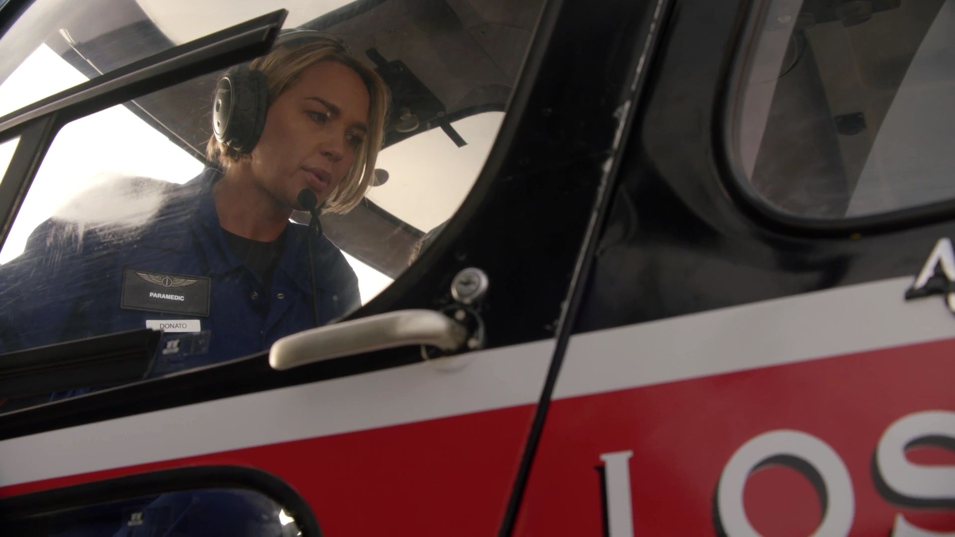 9-1-1-S06E18-024.jpg
