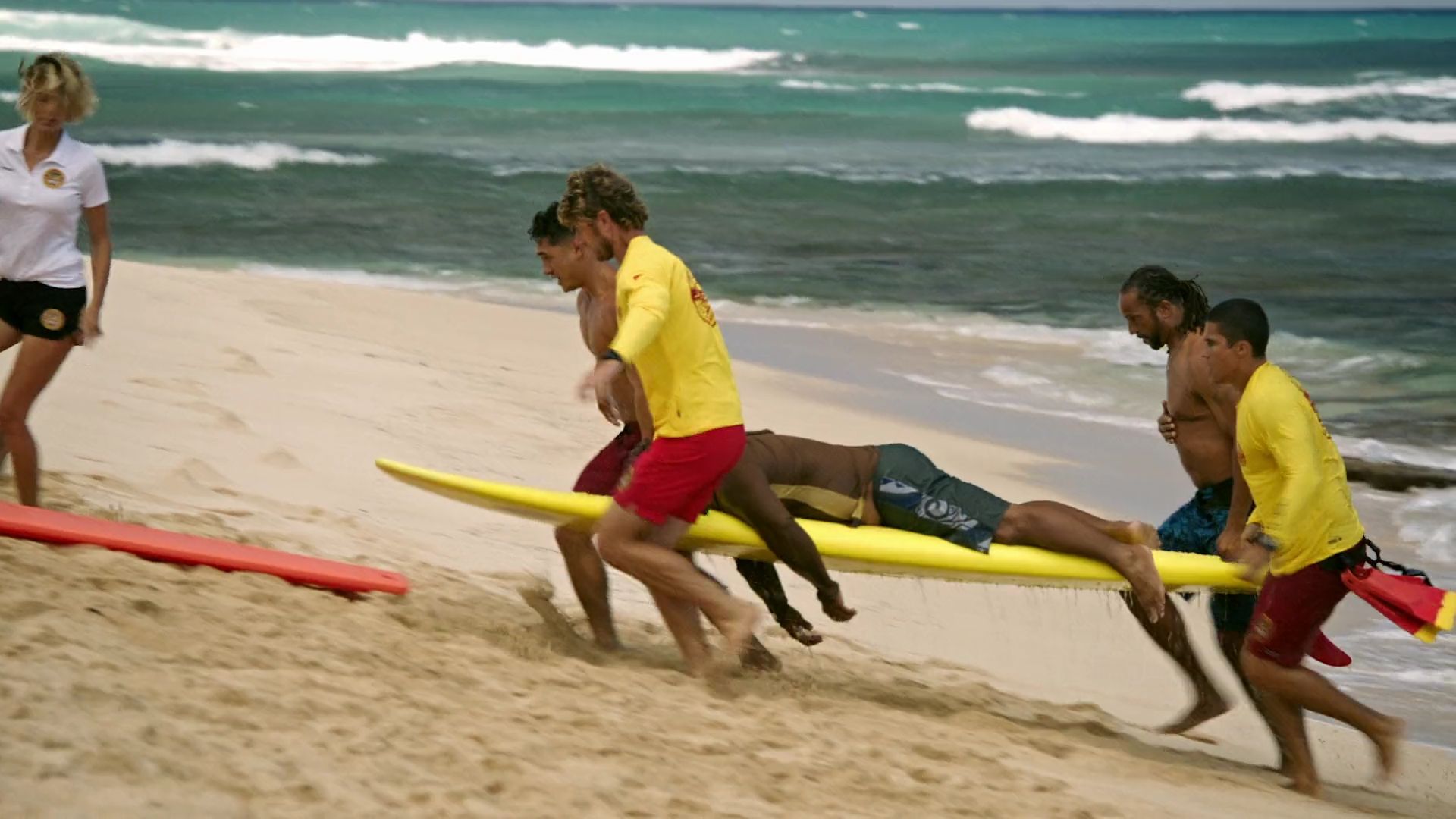 RescueHiSurfS01E09-107.jpg