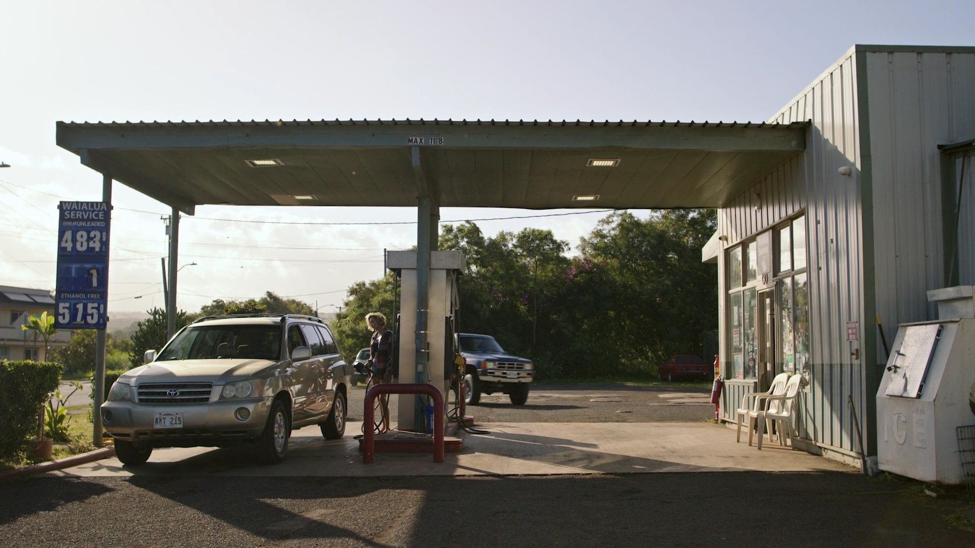 RescueHiSurfS01E11-092.jpg