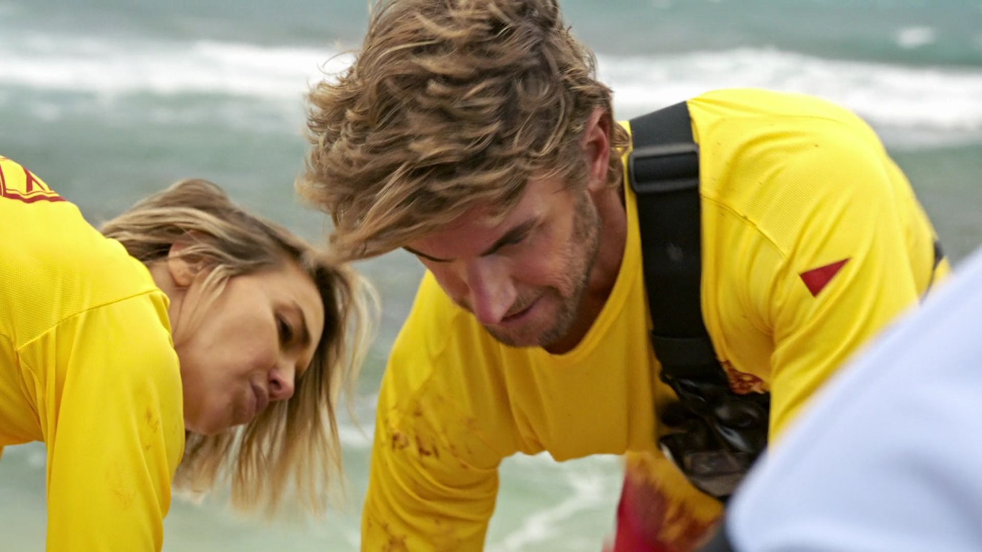 RescueHiSurfS01E11-299.jpg