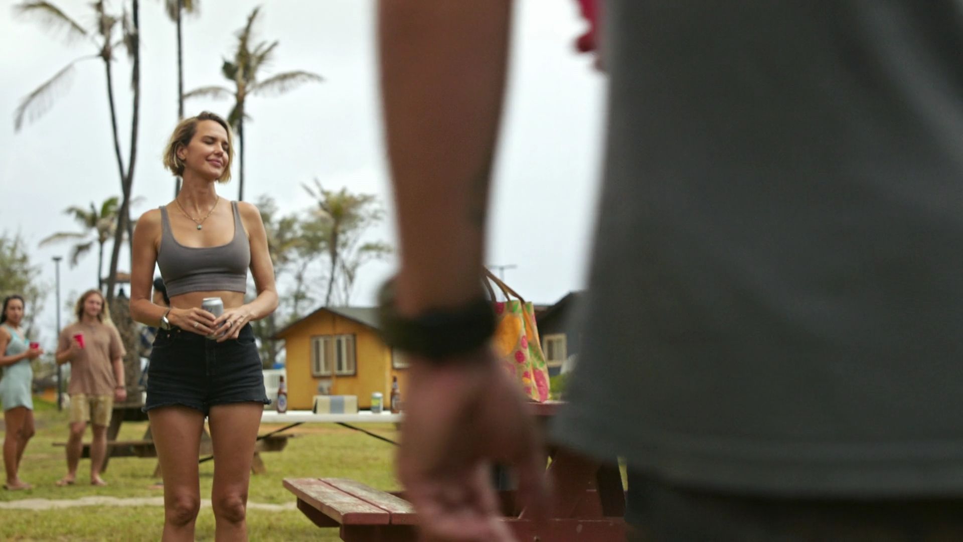 RescueHiSurfS01E12-308.jpg