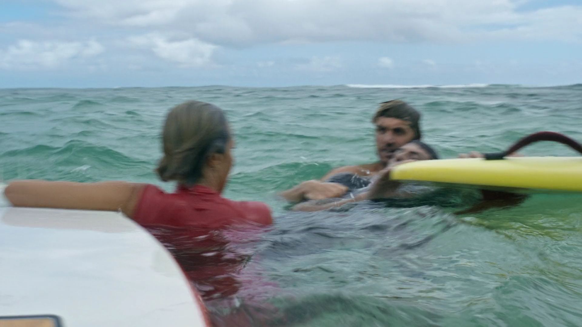 RescueHiSurfS01E17-193.jpg