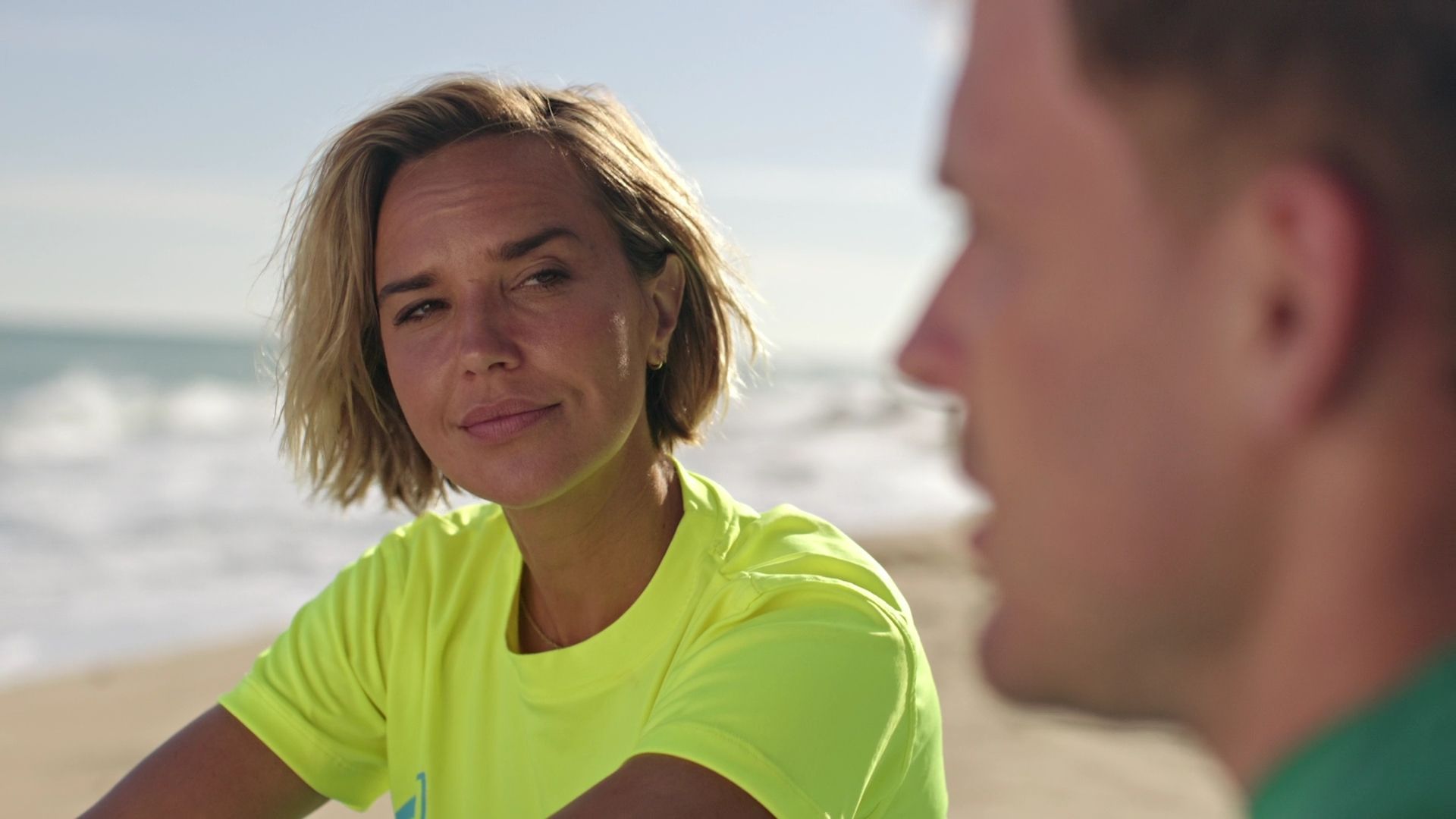 RescueHi-Surf-S01E18-198.jpg