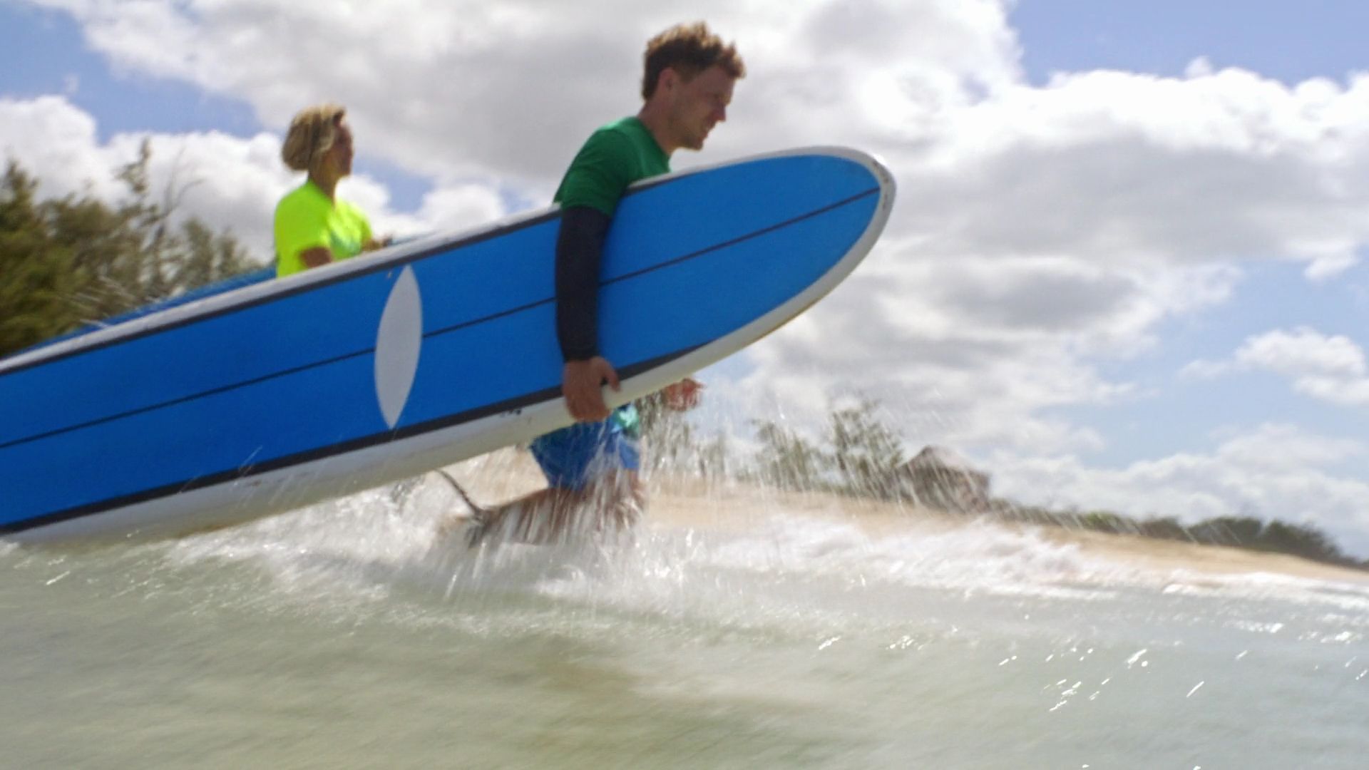RescueHi-Surf-S01E18-219.jpg