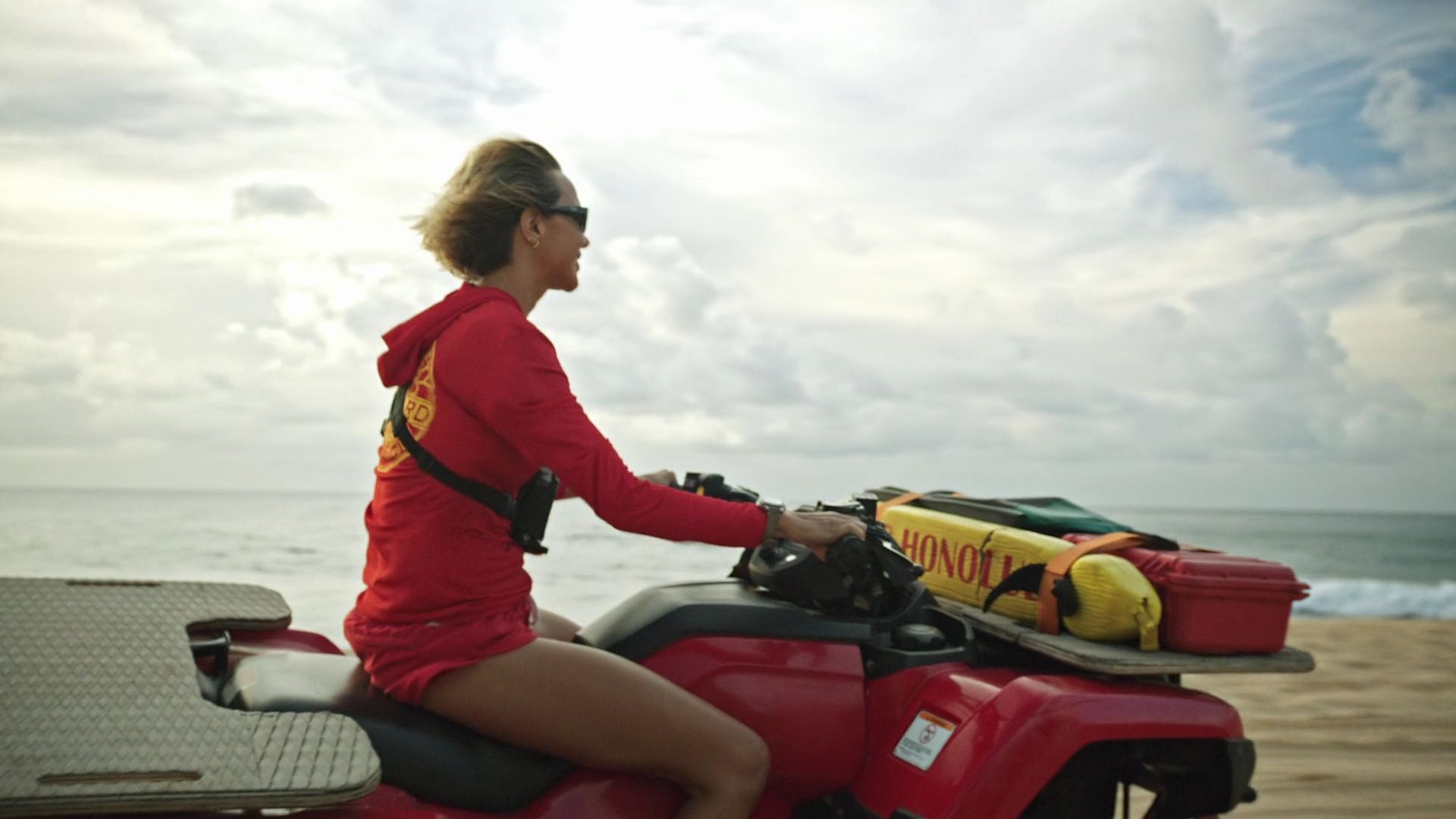 RescueHi-Surf-S01E19-128.jpg