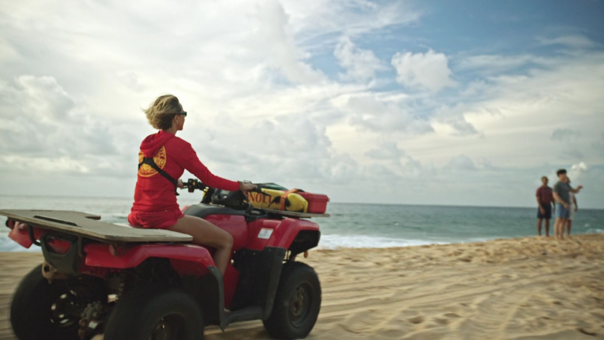 RescueHi-Surf-S01E19-131.jpg