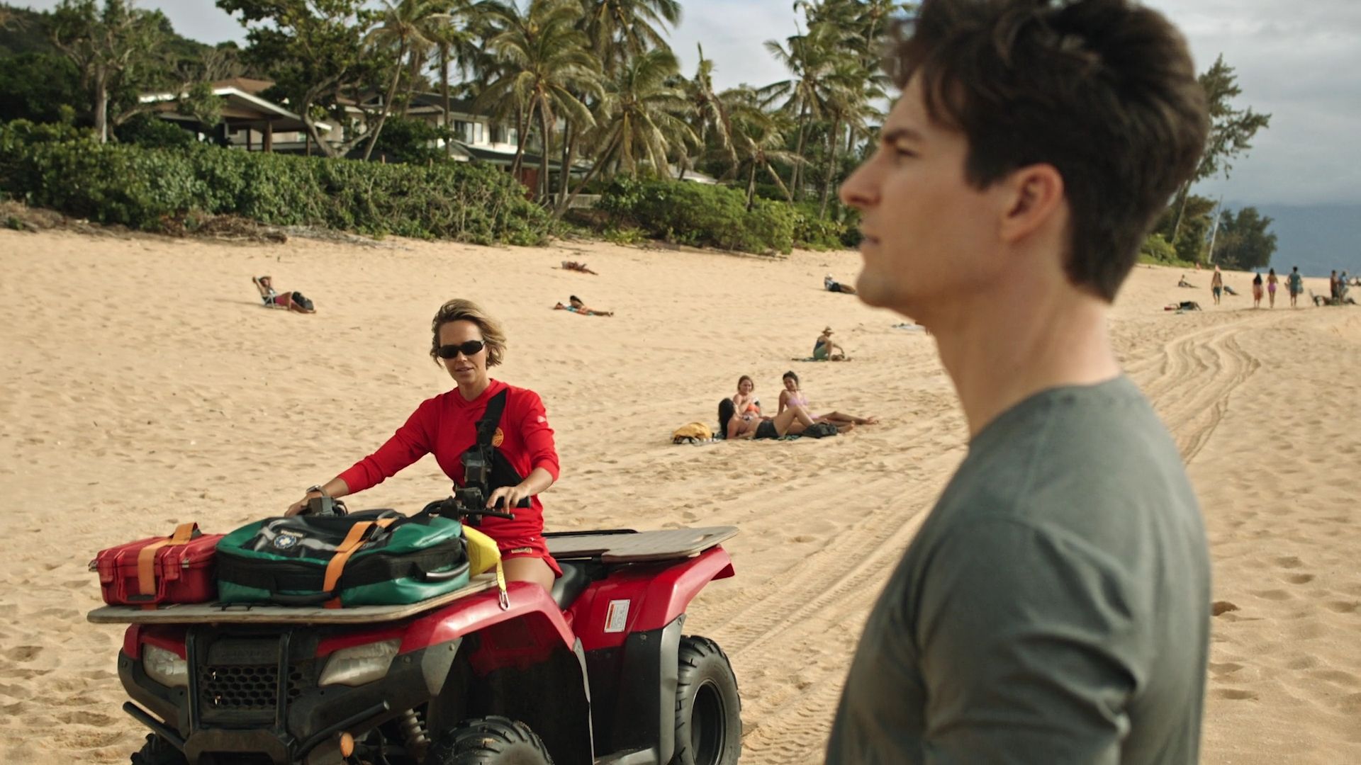 RescueHi-Surf-S01E19-136.jpg