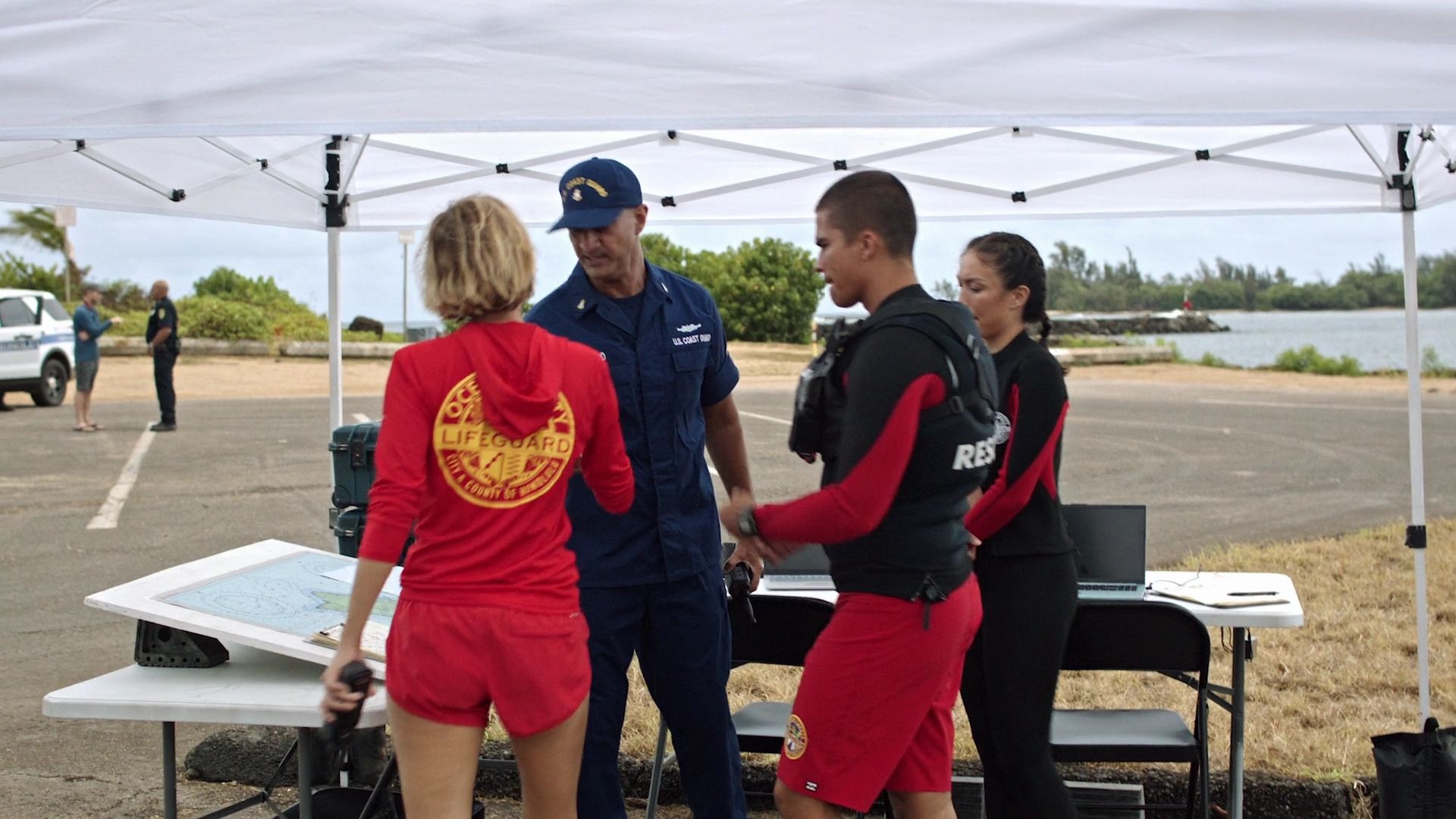 RescueHi-Surf-S01E19-196.jpg