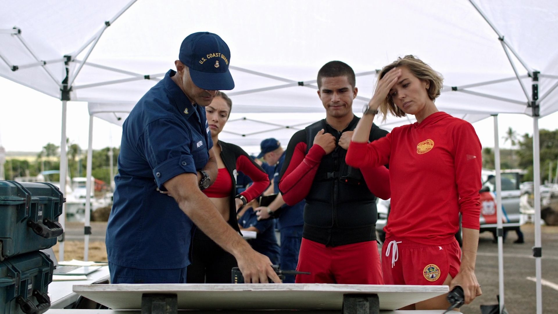 RescueHi-Surf-S01E19-201.jpg