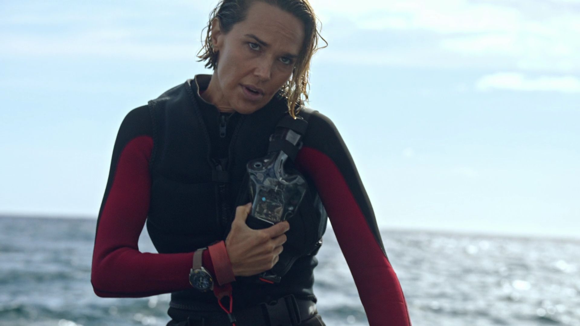 RescueHi-Surf-S01E19-222.jpg