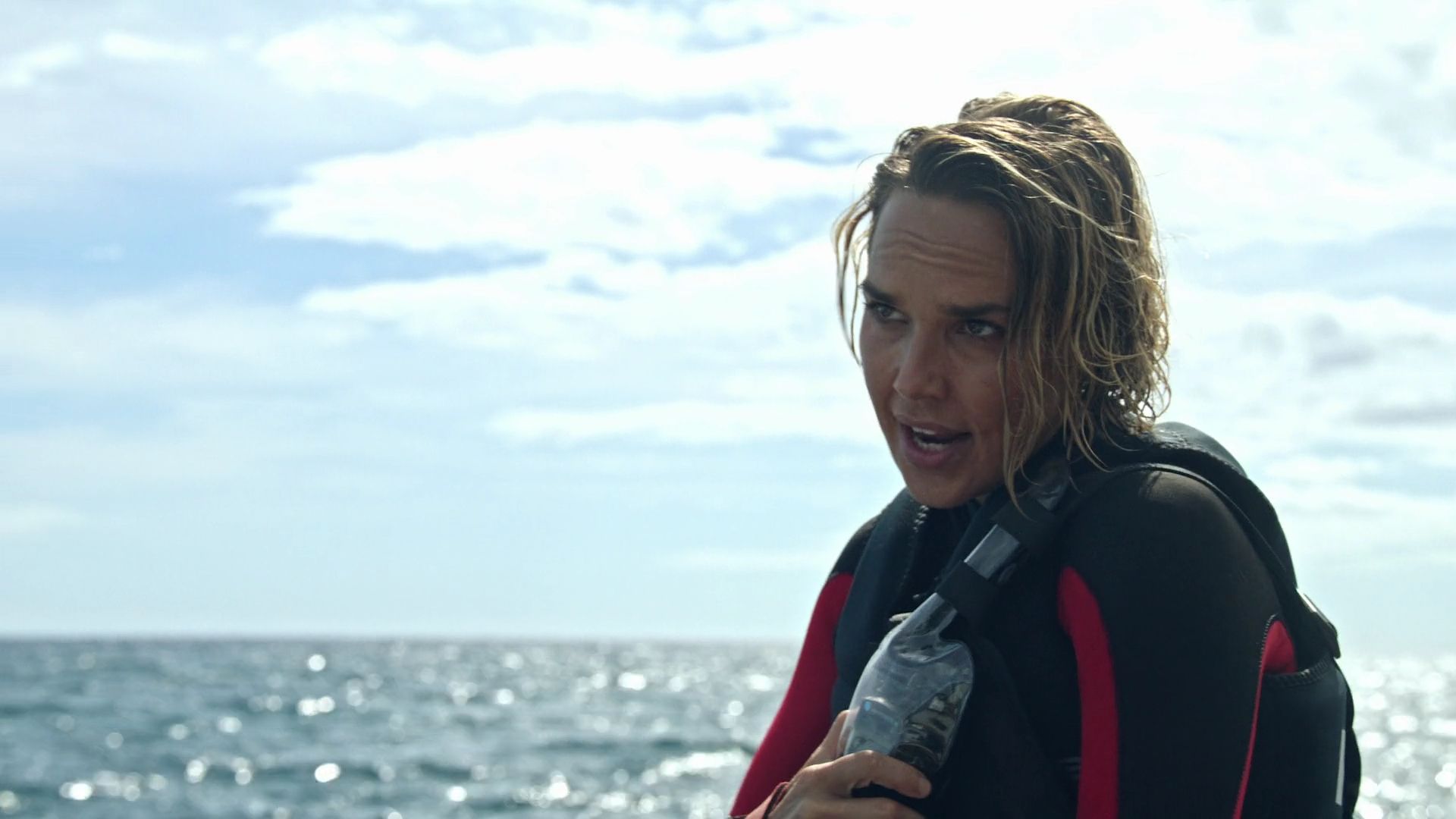 RescueHi-Surf-S01E19-257.jpg