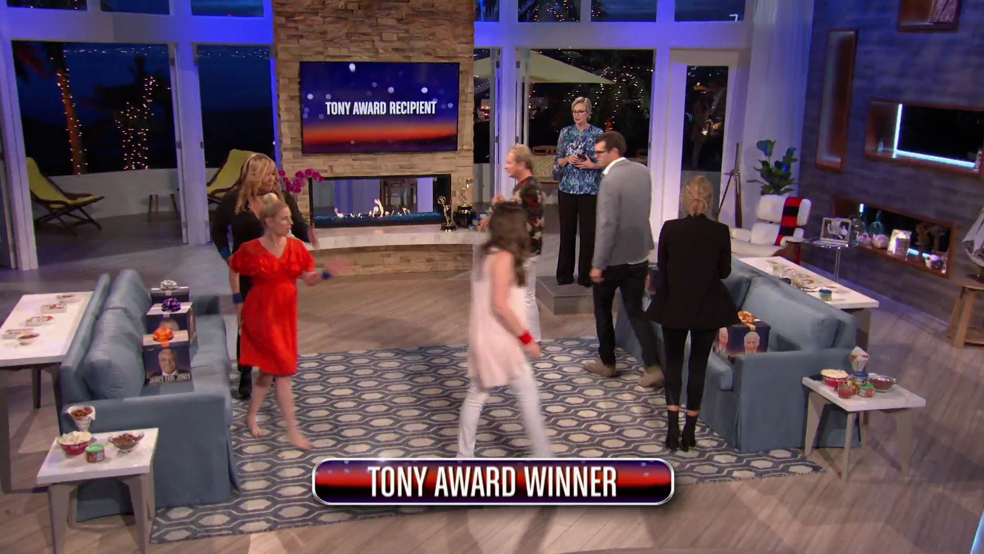 HollywoodGameNight-196.jpg