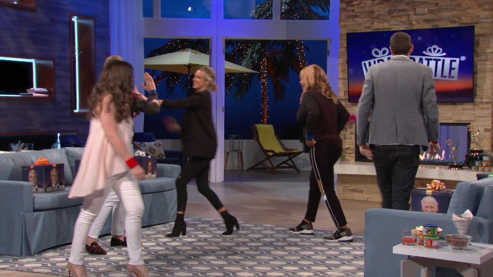 HollywoodGameNight-207.jpg