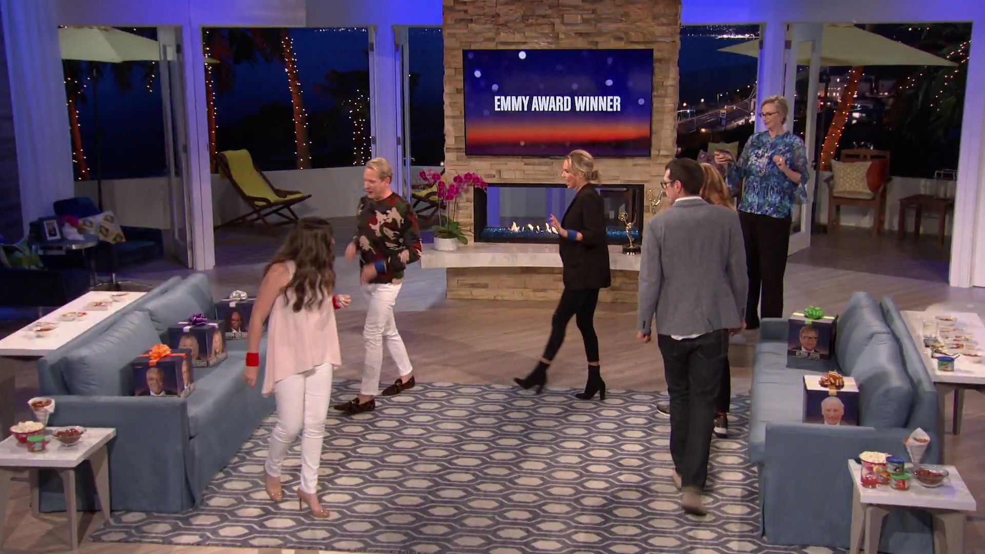 HollywoodGameNight-208.jpg