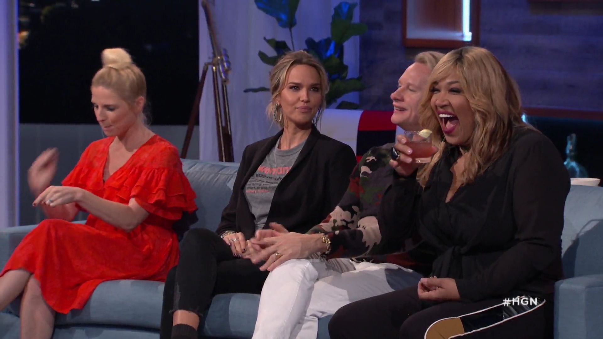 HollywoodGameNight-320.jpg