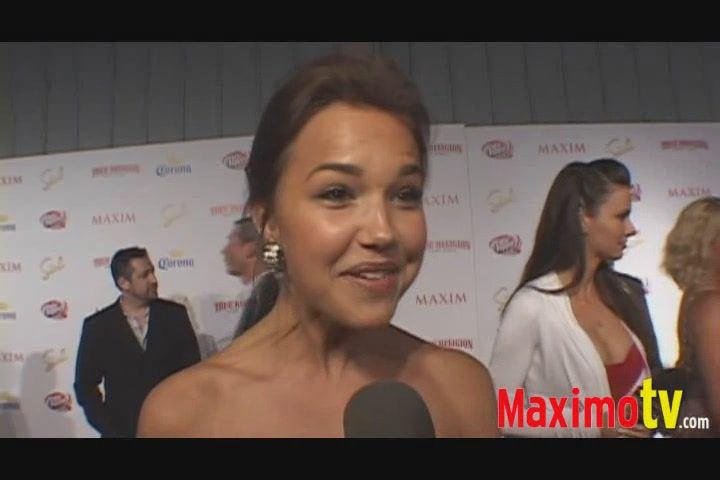 09MaximHot100-002.jpg