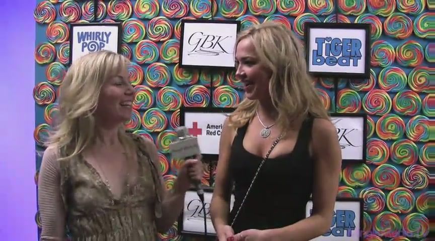 GBK_KidsChoiceLounge-04-02-2011-15.jpg