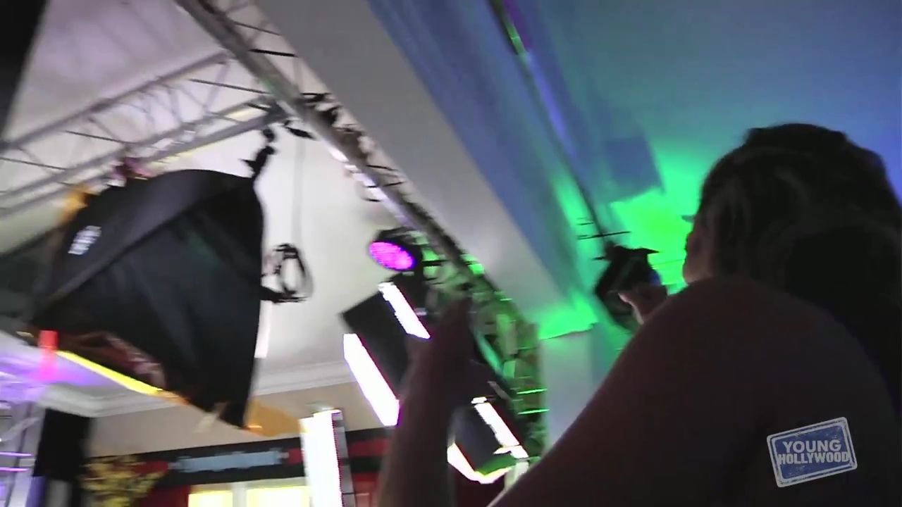 YoungHollywood-07-16-2013_015.jpg