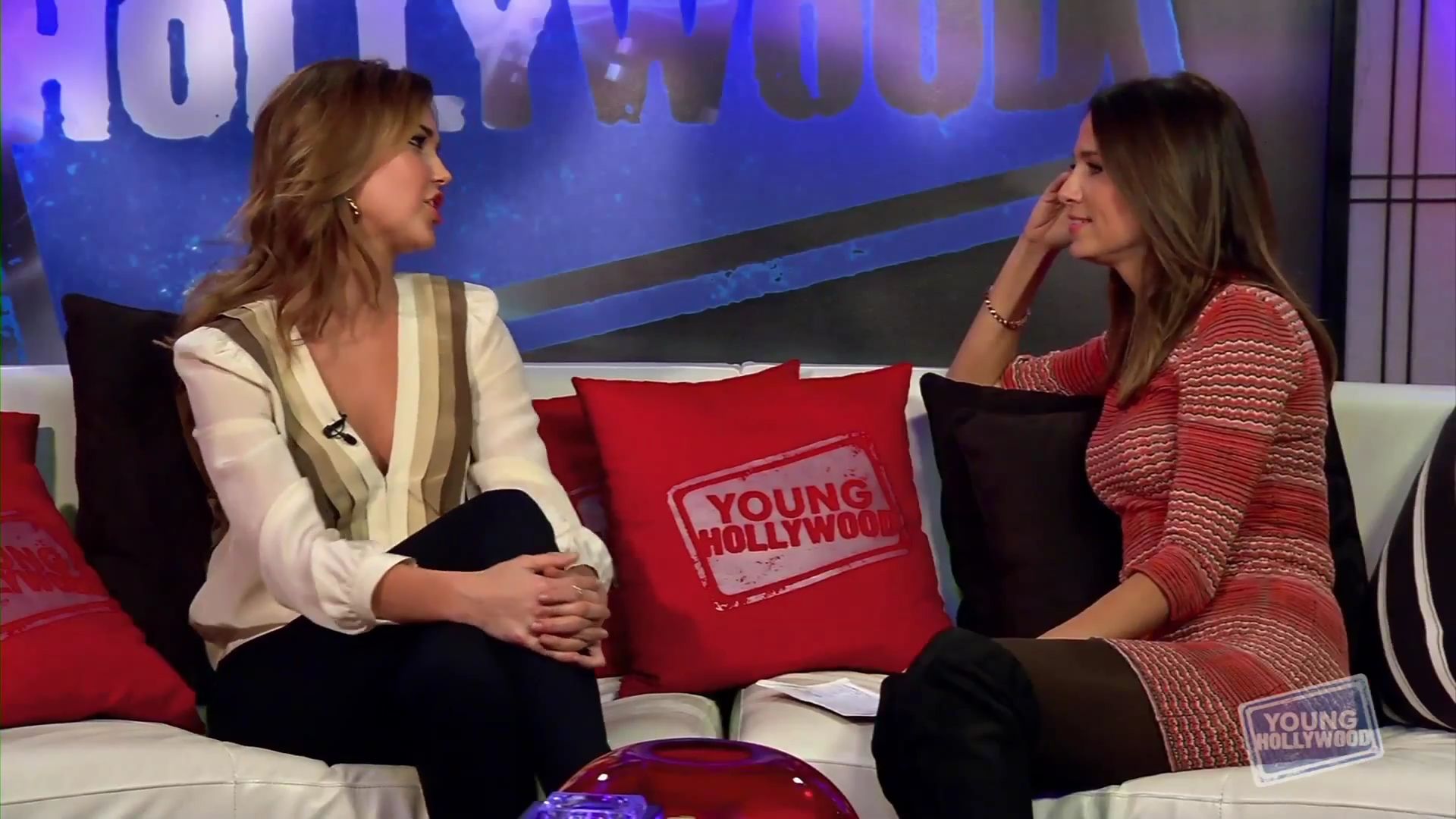 YoungHollywood-11-29-2012_038.jpg
